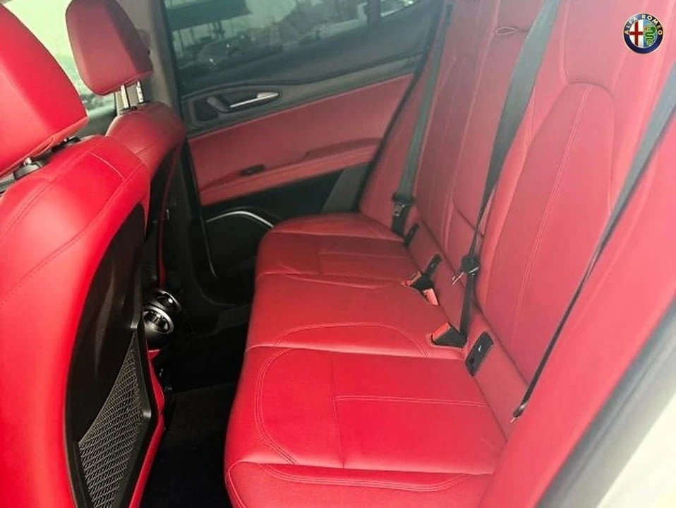 2020 Alfa Romeo Stelvio - Image 11 of 12