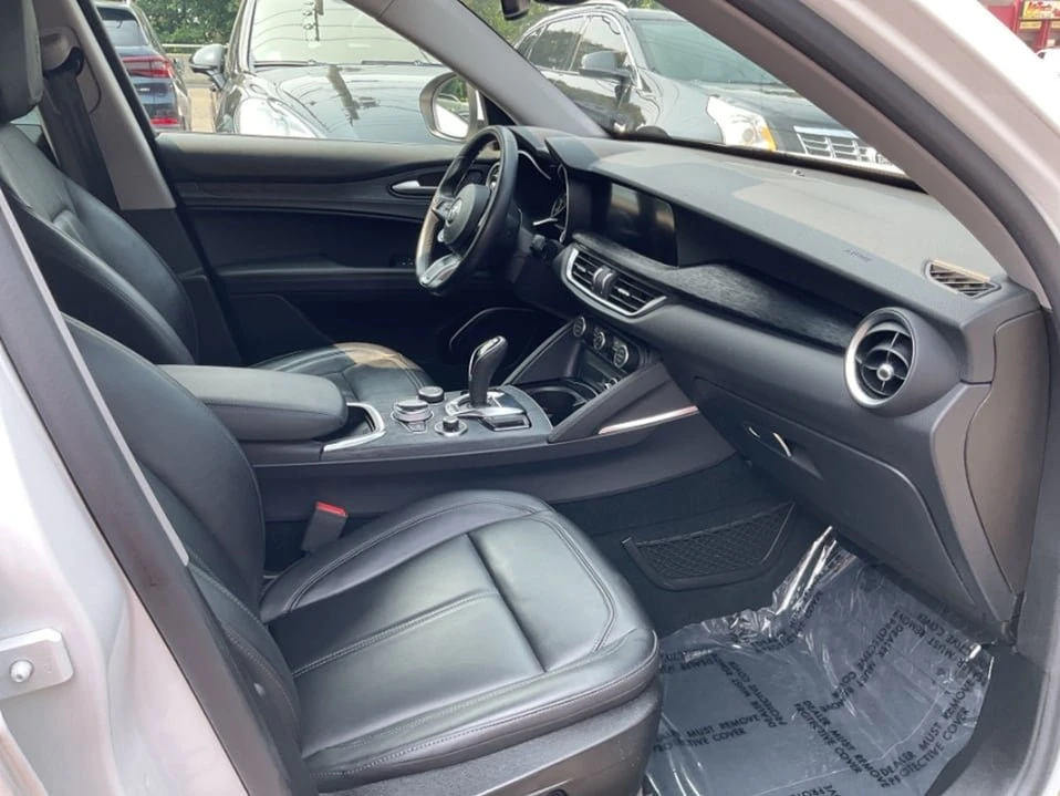 2020 Alfa Romeo Stelvio - Image 12 of 20
