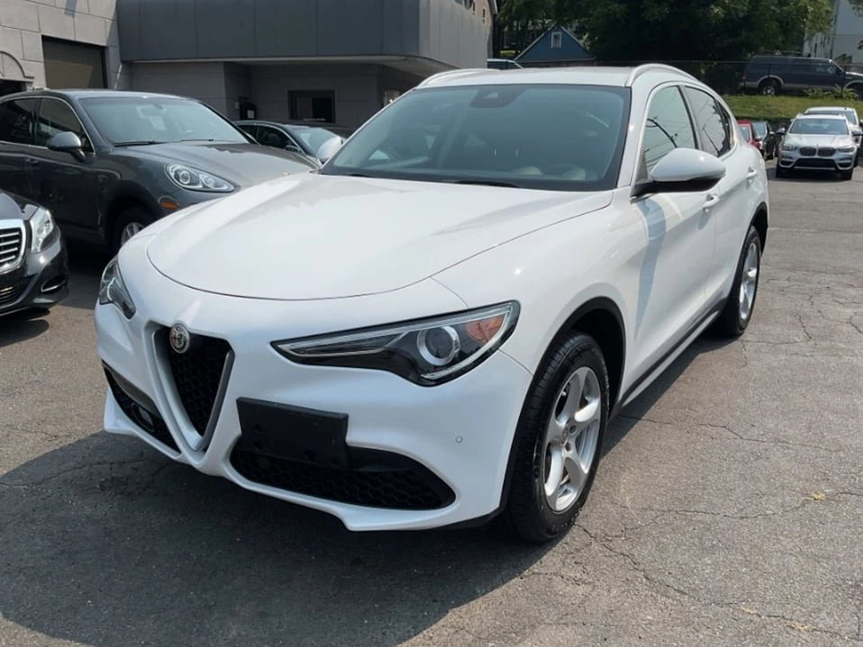 2020 Alfa Romeo Stelvio - Image 2 of 20