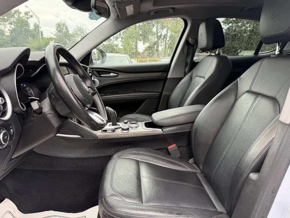 2020 Alfa Romeo Stelvio - Image 9 of 20