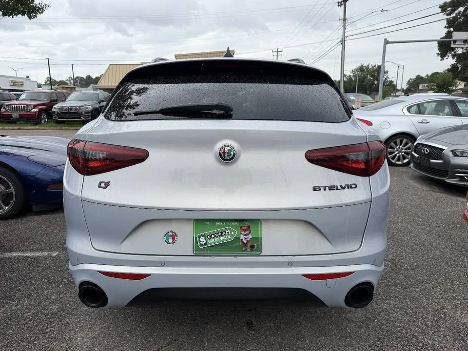 2020 Alfa Romeo Stelvio - Image 8 of 20