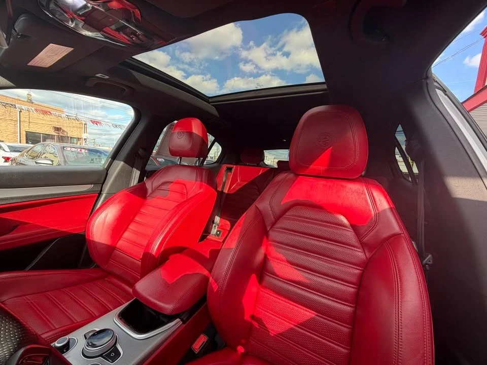 2020 Alfa Romeo Stelvio - Image 15 of 20