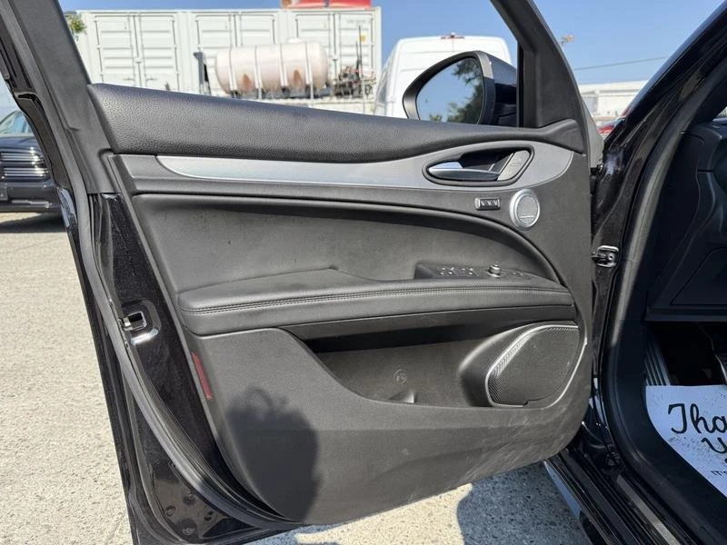 2020 Alfa Romeo Stelvio - Image 11 of 20