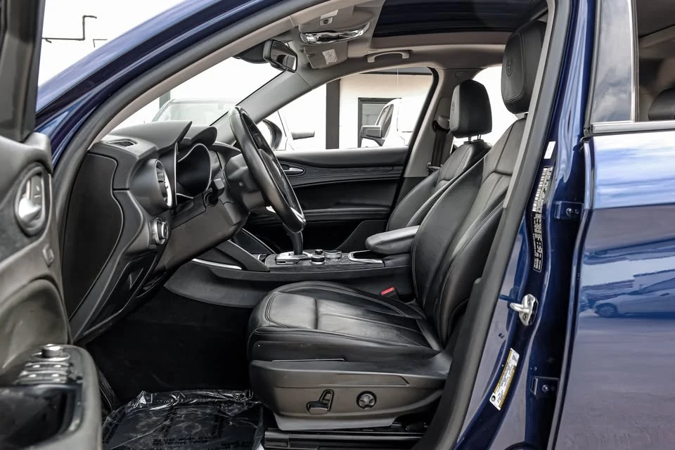 2020 Alfa Romeo Stelvio - Image 3 of 9
