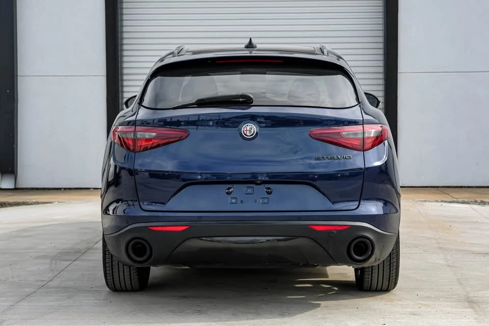 2020 Alfa Romeo Stelvio - Image 5 of 9