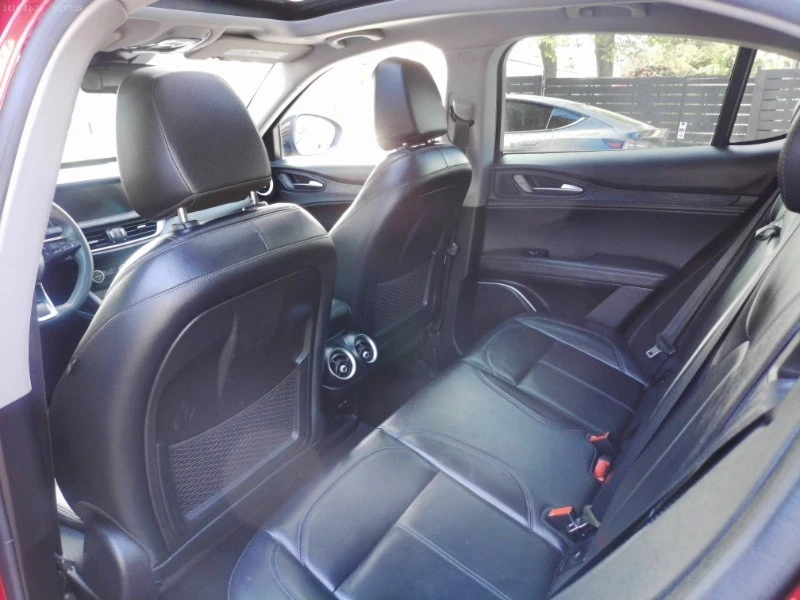 2020 Alfa Romeo Stelvio - Image 14 of 27