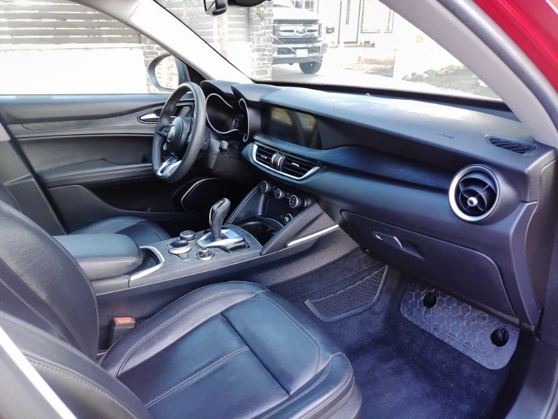 2020 Alfa Romeo Stelvio - Image 16 of 27