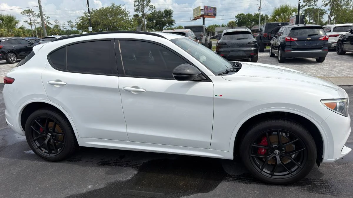 2020 Alfa Romeo Stelvio - Image 3 of 10
