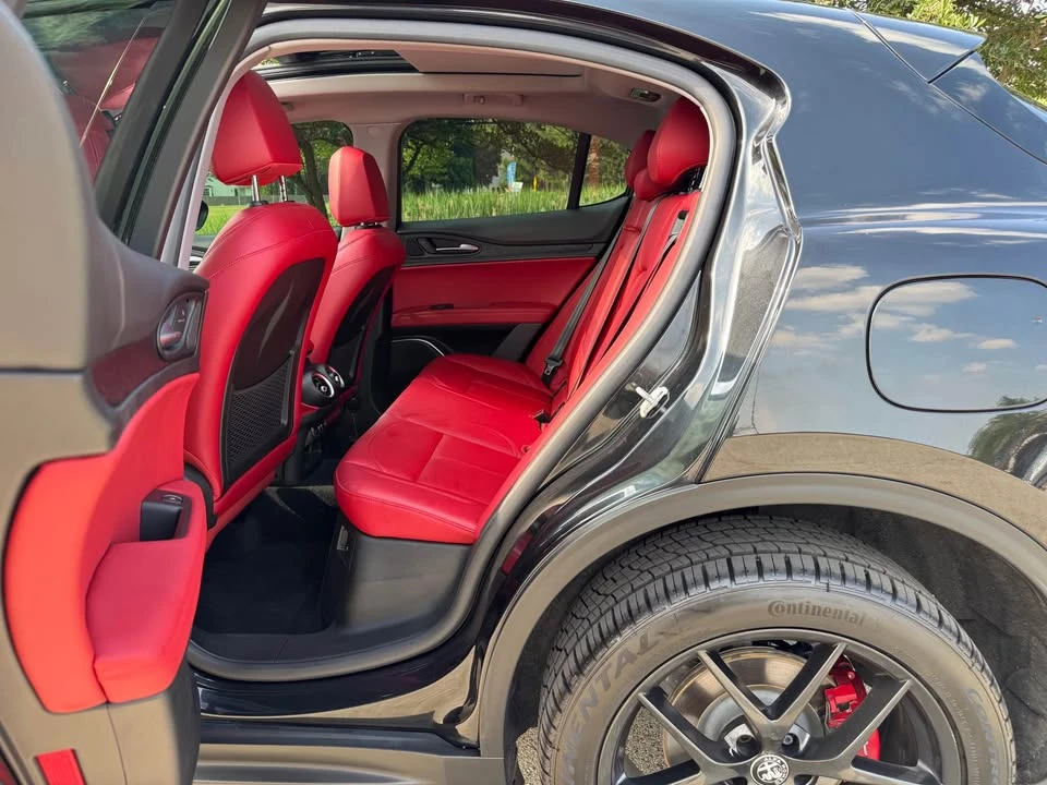 2020 Alfa Romeo Stelvio - Image 5 of 18