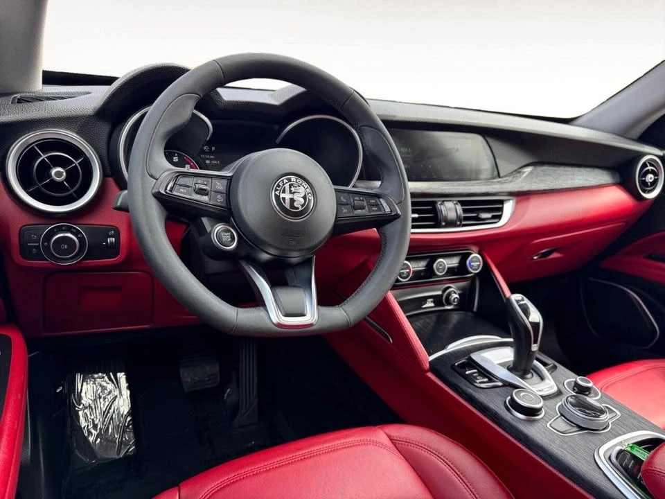 2020 Alfa Romeo Stelvio - Image 4 of 20