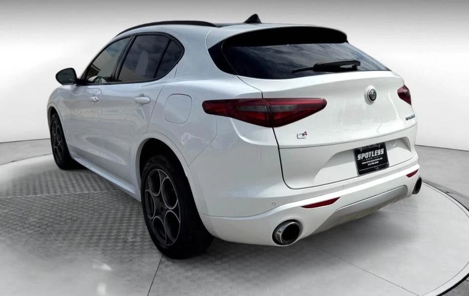 2020 Alfa Romeo Stelvio - Image 9 of 20