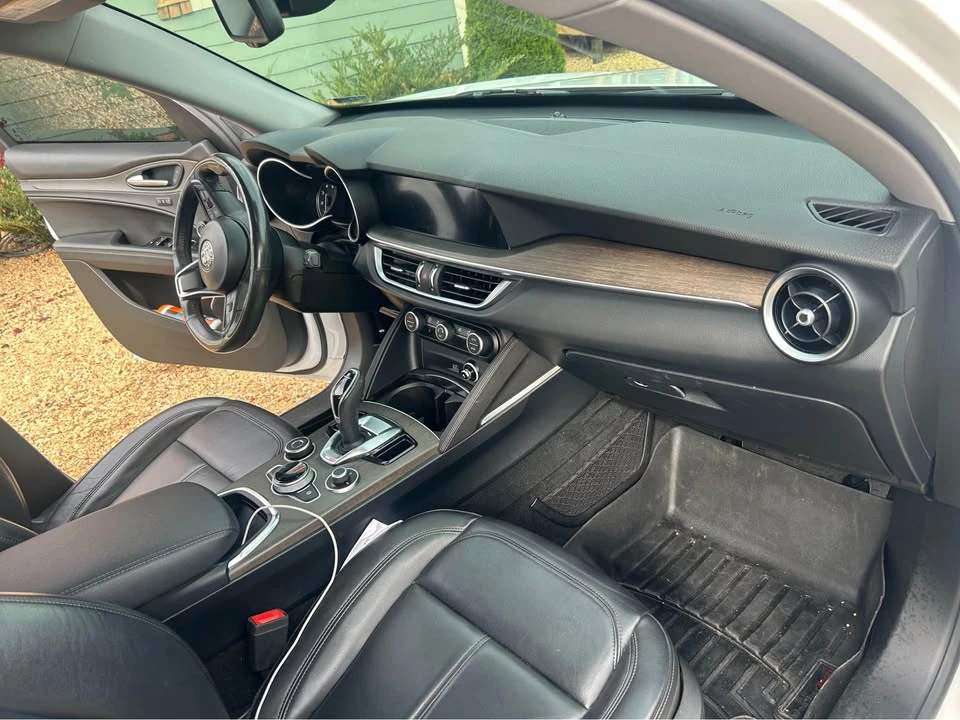 2020 Alfa Romeo Stelvio - Image 9 of 12