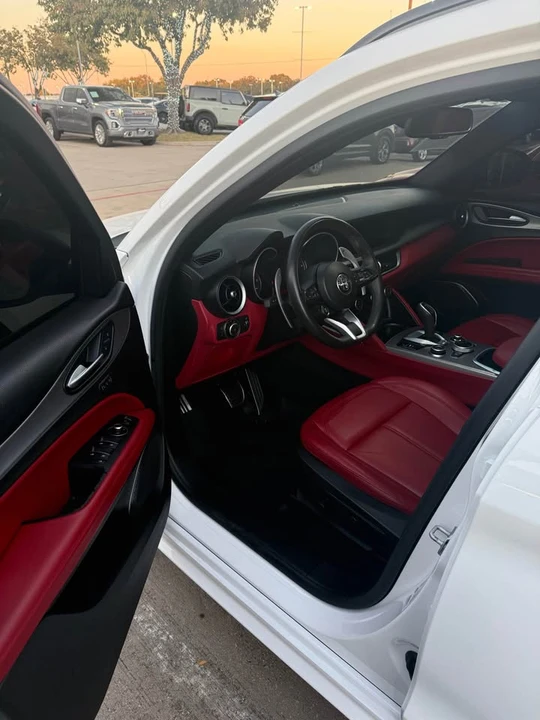 2020 Alfa Romeo Stelvio - Image 6 of 12