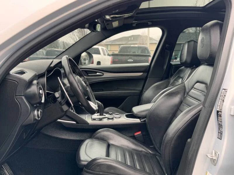 2020 Alfa Romeo Stelvio - Image 10 of 20