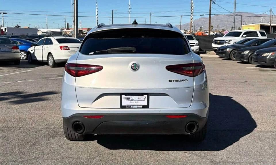 2020 Alfa Romeo Stelvio - Image 6 of 11