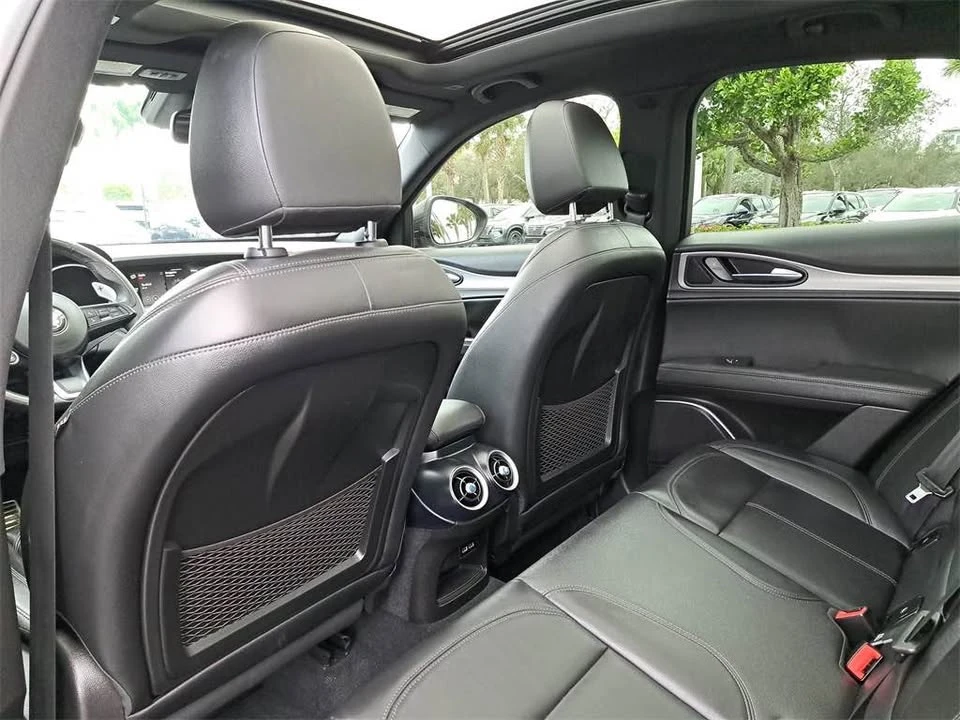 2020 Alfa Romeo Stelvio - Image 7 of 17