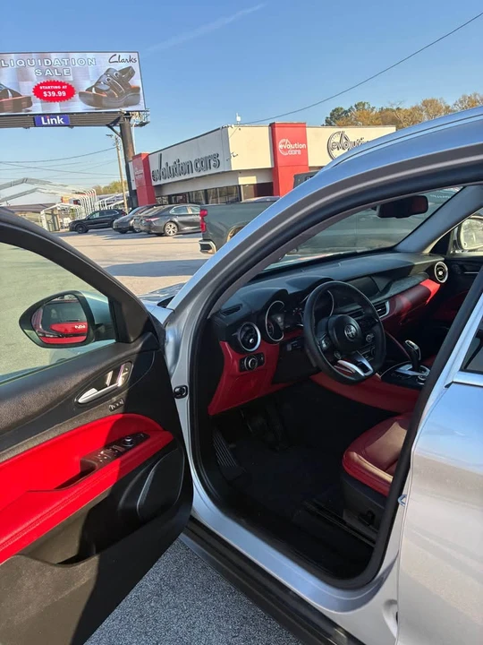 2020 Alfa Romeo Stelvio - Image 8 of 9