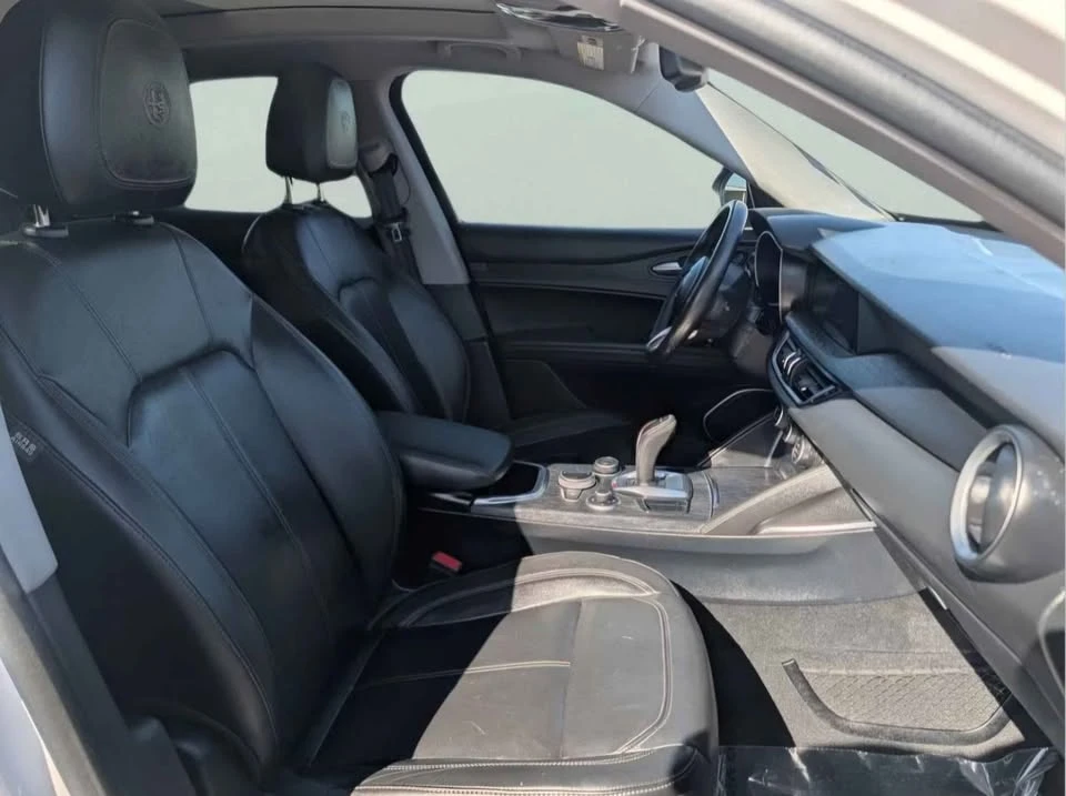 2020 Alfa Romeo Stelvio - Image 5 of 8