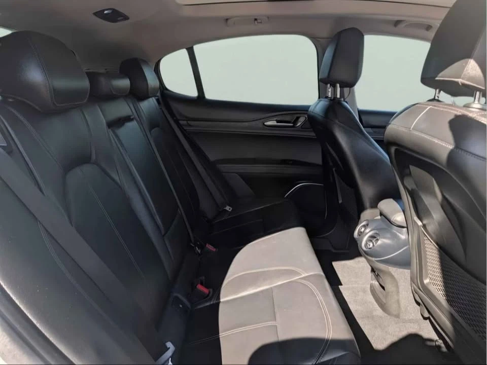 2020 Alfa Romeo Stelvio - Image 7 of 8