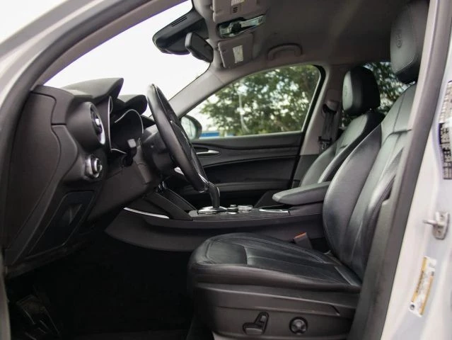 2020 Alfa Romeo Stelvio - Image 18 of 31
