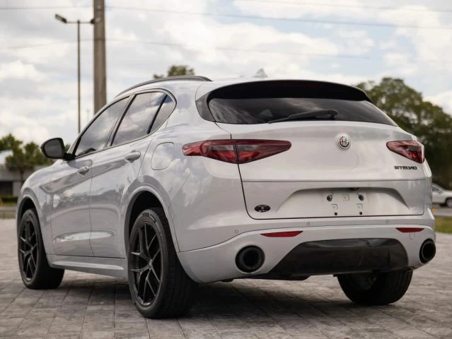 2020 Alfa Romeo Stelvio - Image 9 of 31