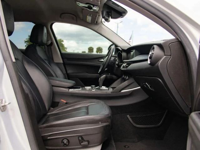 2020 Alfa Romeo Stelvio - Image 22 of 31