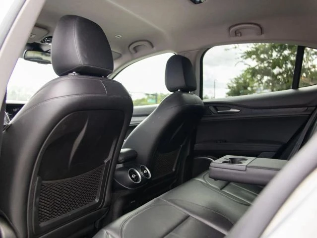 2020 Alfa Romeo Stelvio - Image 25 of 31