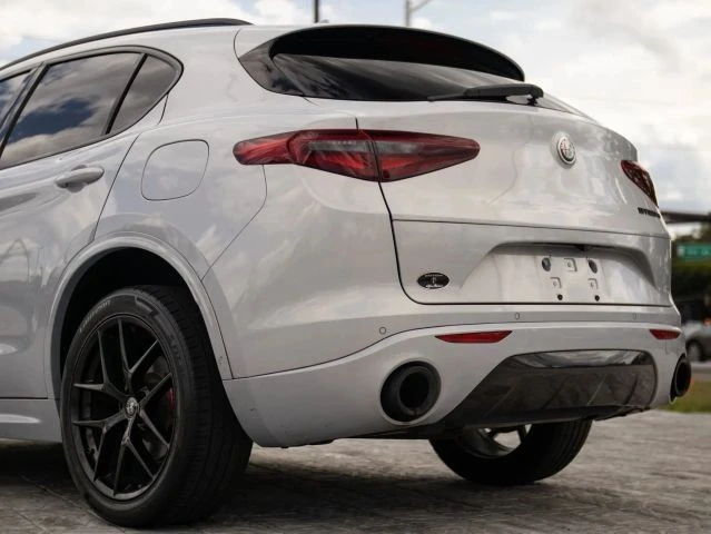 2020 Alfa Romeo Stelvio - Image 10 of 31