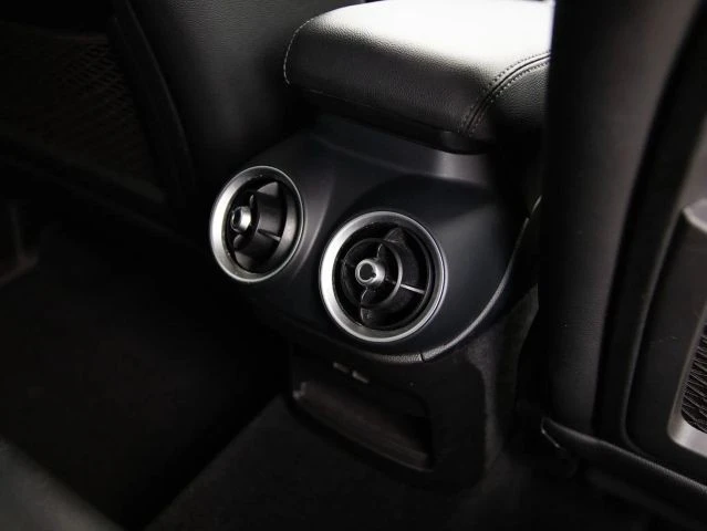 2020 Alfa Romeo Stelvio - Image 28 of 31