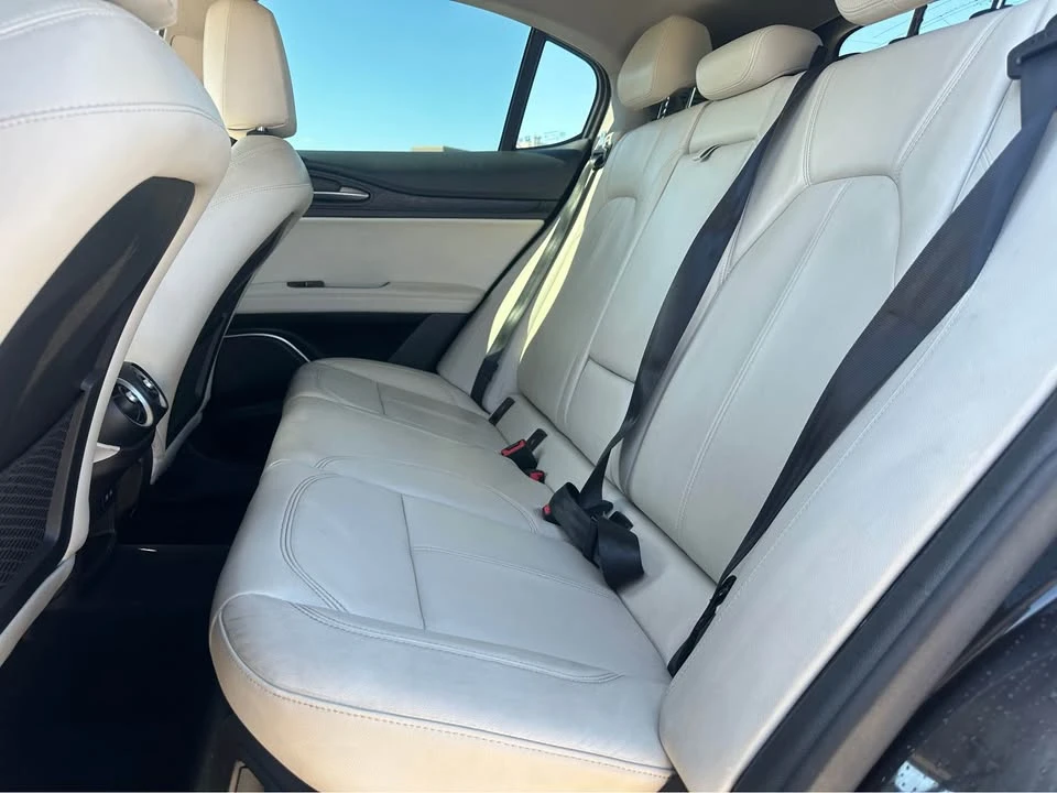 2020 Alfa Romeo Stelvio - Image 7 of 8