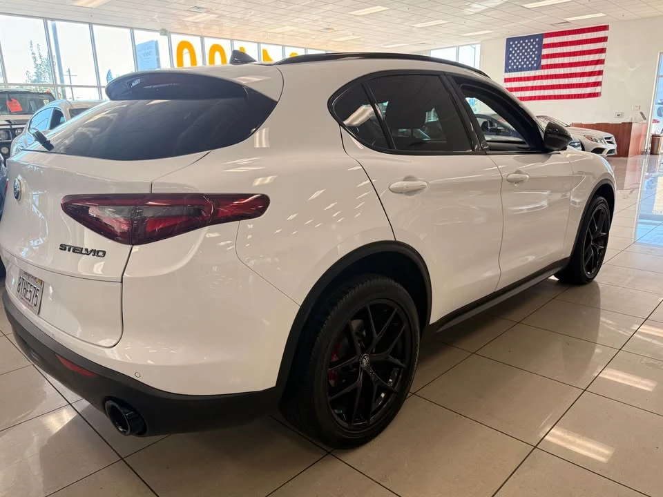 2020 Alfa Romeo Stelvio - Image 6 of 20