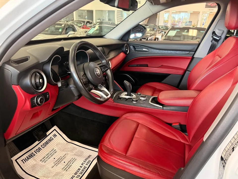 2020 Alfa Romeo Stelvio - Image 9 of 20