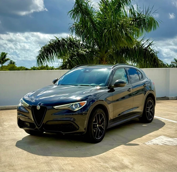 2020 Alfa Romeo Stelvio - Image 2 of 18
