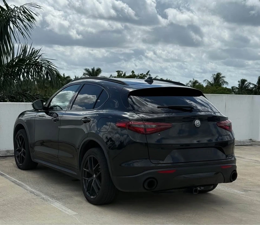 2020 Alfa Romeo Stelvio - Image 4 of 17
