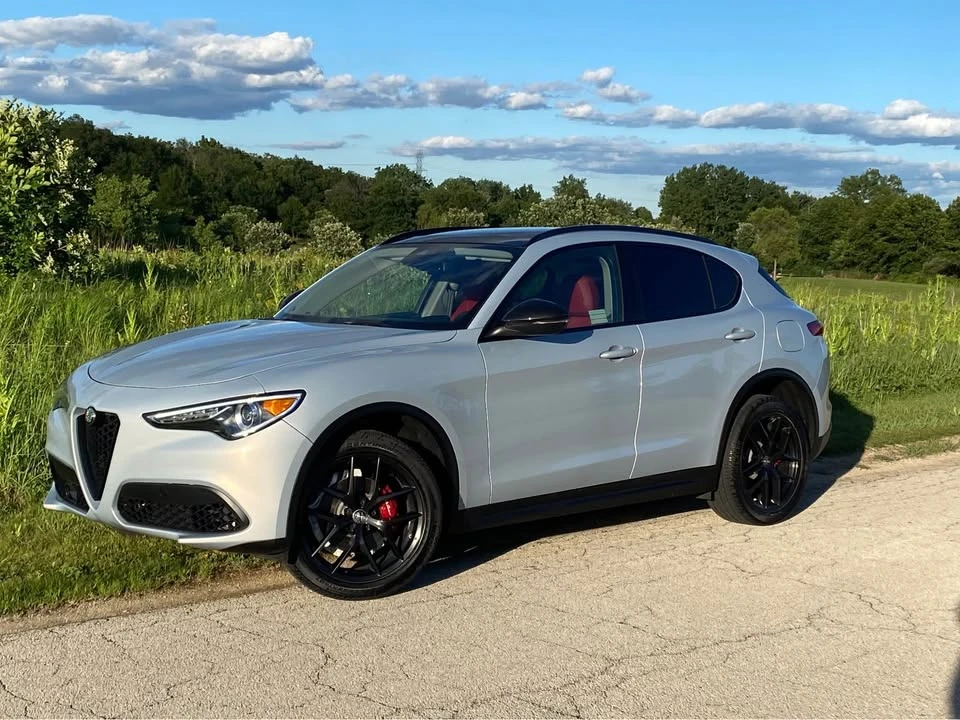 2020 Alfa Romeo Stelvio - Image 2 of 10