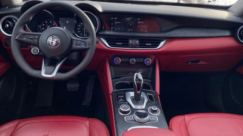 2020 Alfa Romeo Stelvio - Image 10 of 10