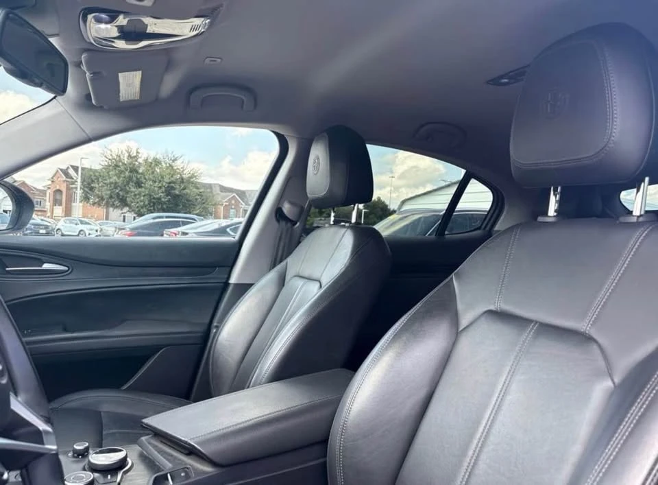 2020 Alfa Romeo Stelvio - Image 11 of 16