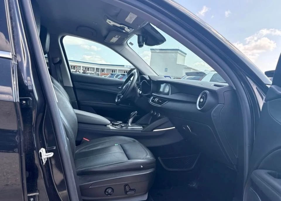 2020 Alfa Romeo Stelvio - Image 14 of 16