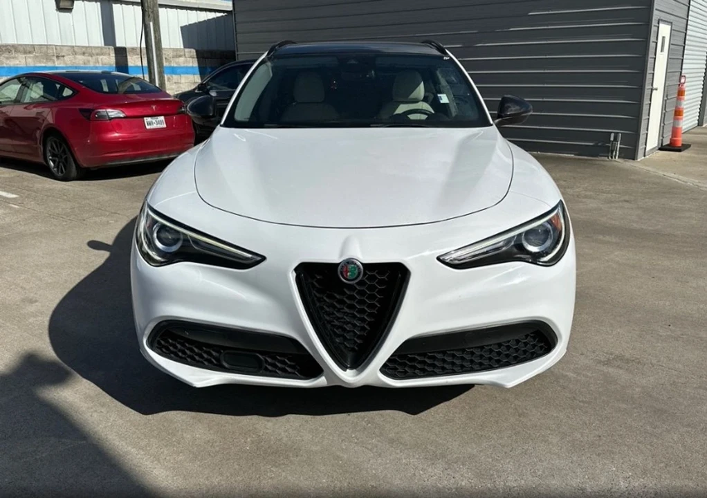 2020 Alfa Romeo Stelvio - Image 7 of 12