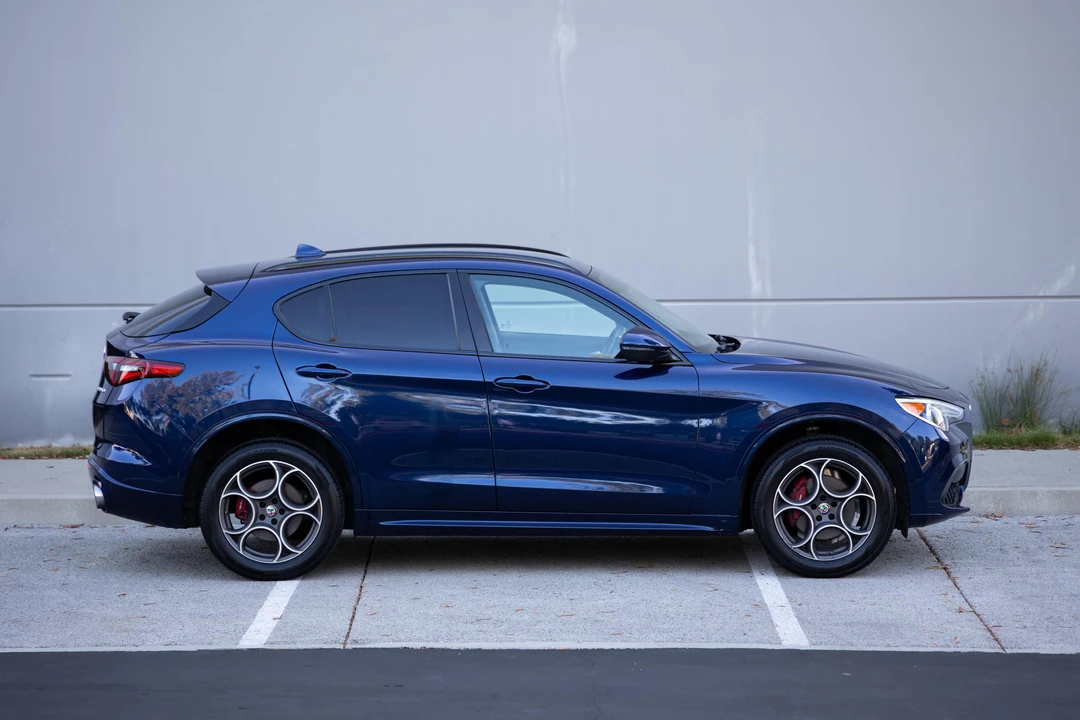 2020 Alfa Romeo Stelvio - Image 15 of 31