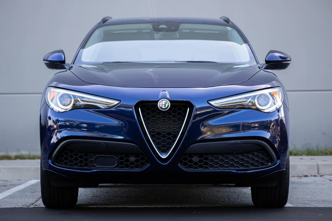 2020 Alfa Romeo Stelvio - Image 2 of 31