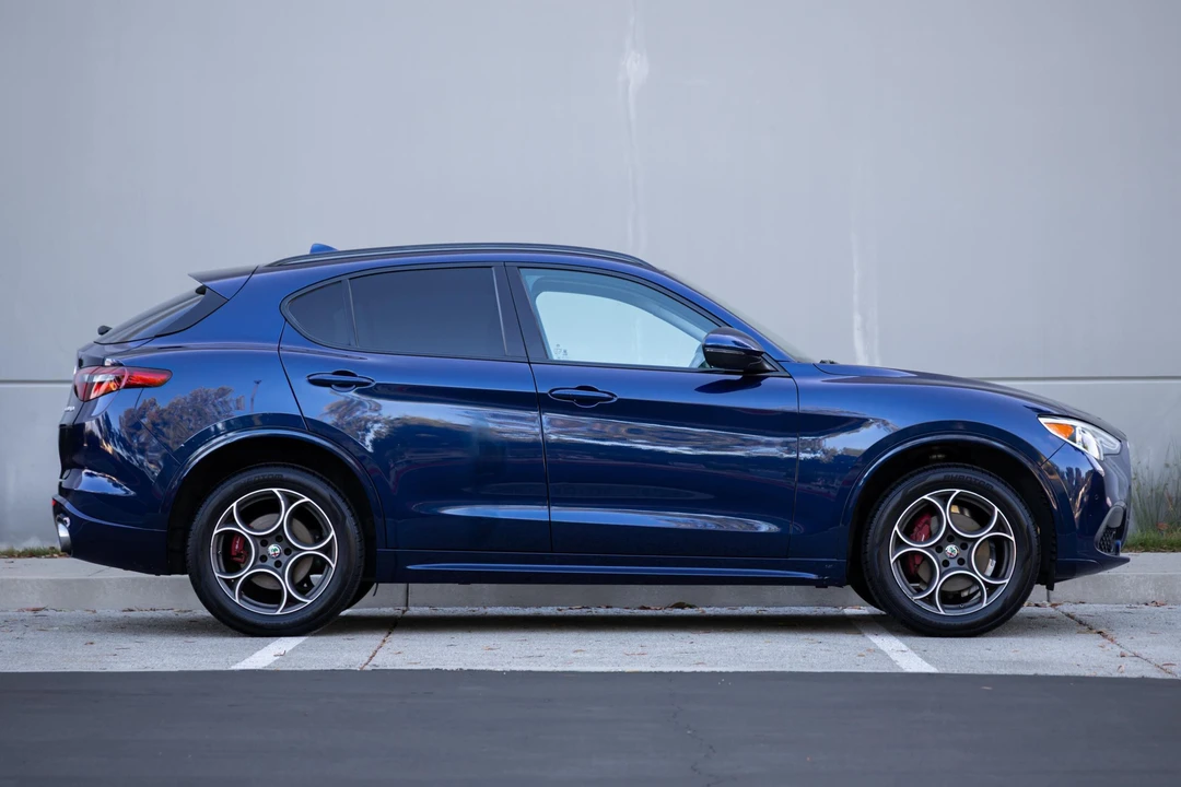 2020 Alfa Romeo Stelvio - Image 3 of 31