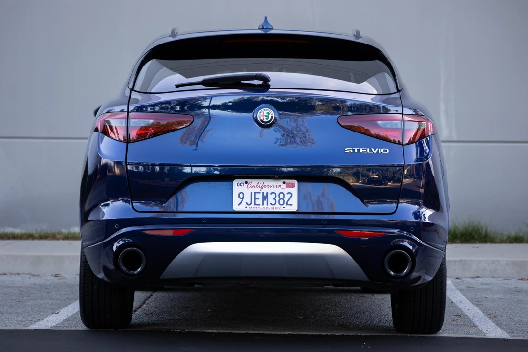 2020 Alfa Romeo Stelvio - Image 5 of 31