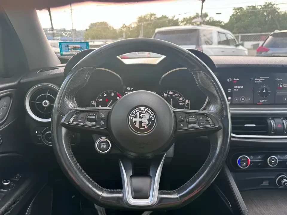 2020 Alfa Romeo Stelvio - Image 9 of 12