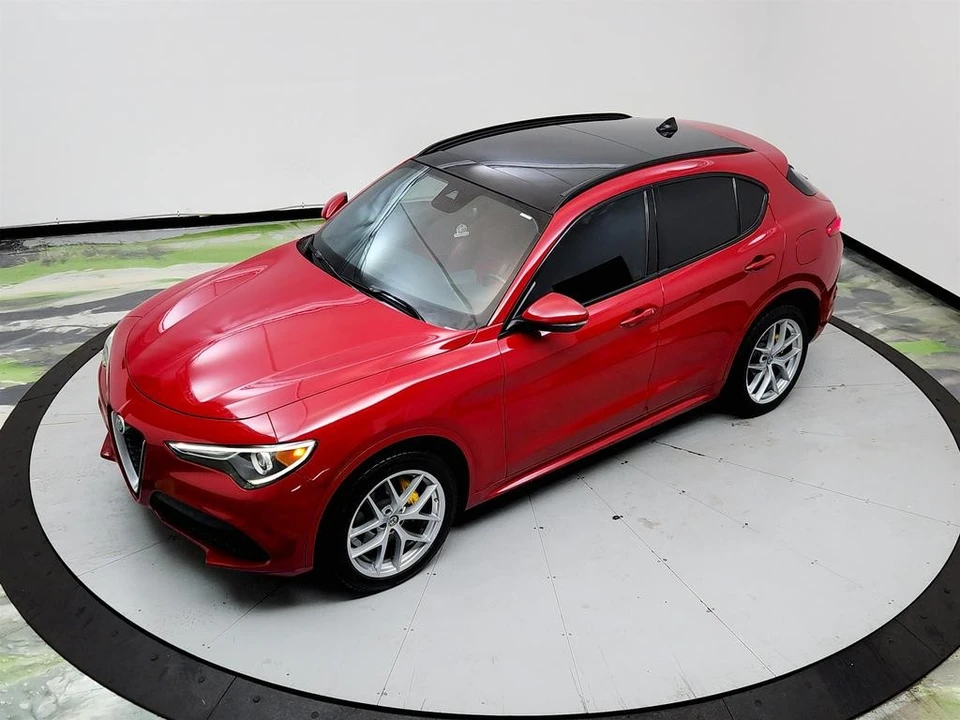 2020 Alfa Romeo Stelvio - Image 29 of 31