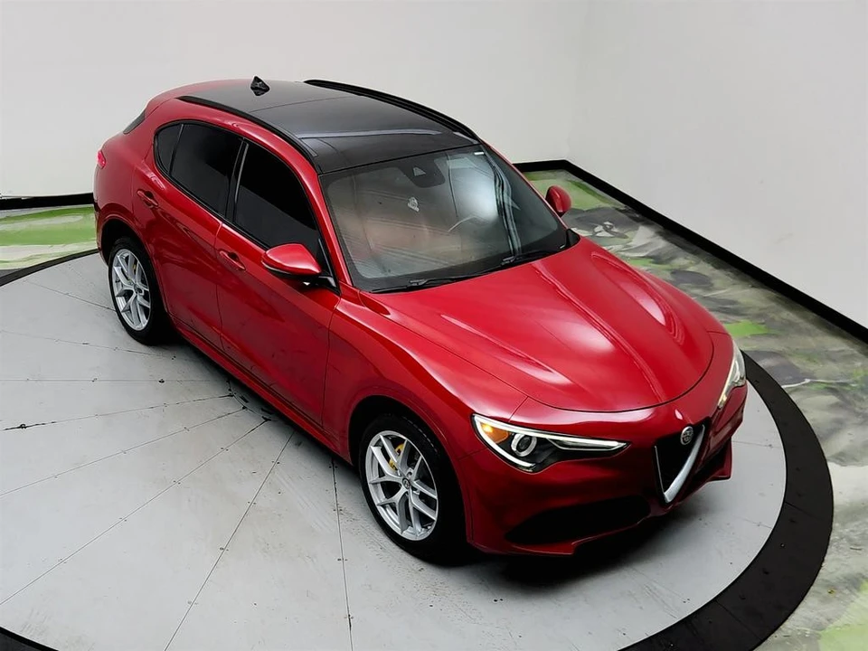 2020 Alfa Romeo Stelvio - Image 30 of 31