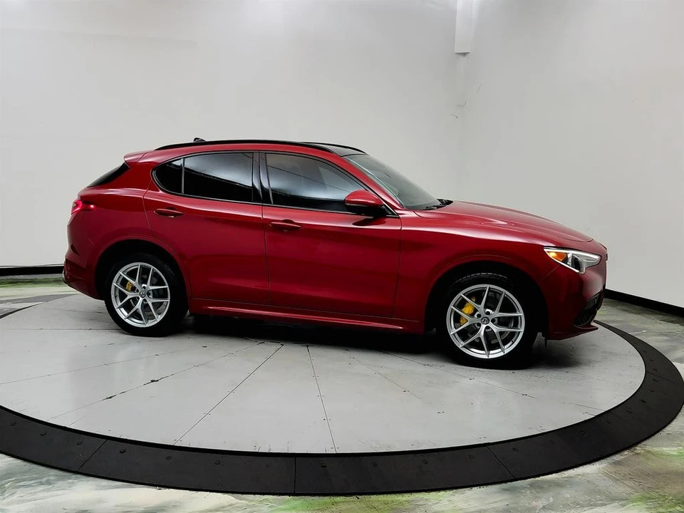 2020 Alfa Romeo Stelvio - Image 4 of 31