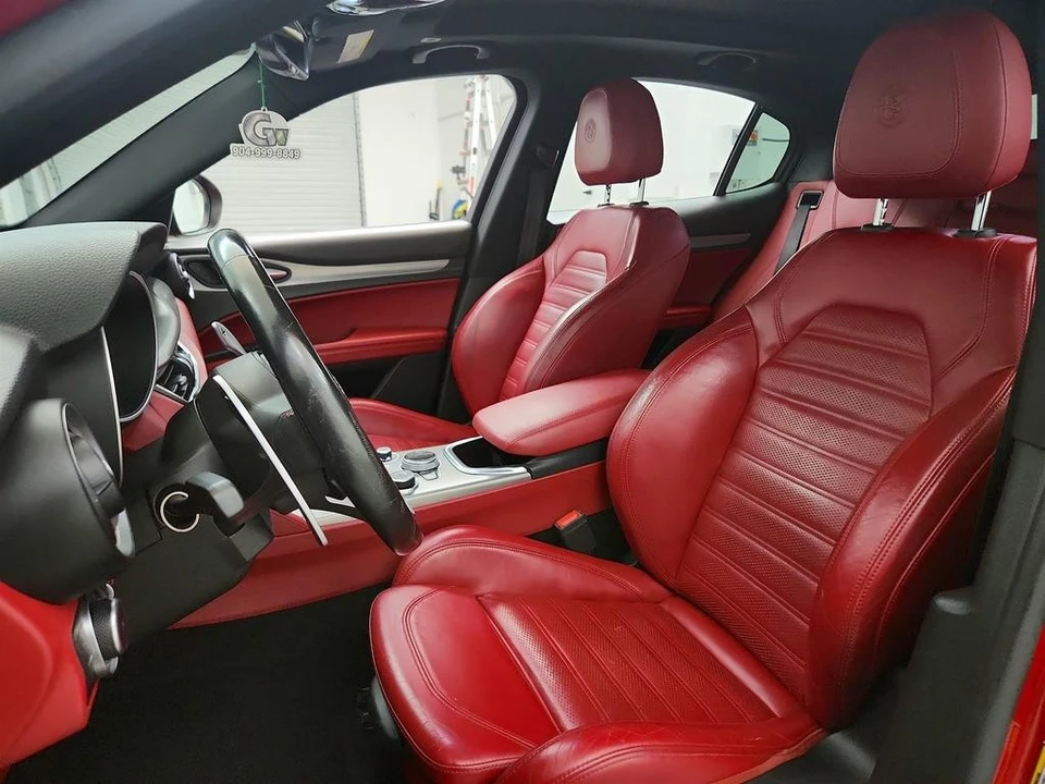 2020 Alfa Romeo Stelvio - Image 14 of 31