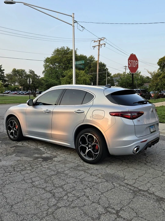 2020 Alfa Romeo Stelvio - Image 13 of 31