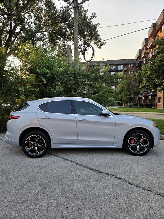 2020 Alfa Romeo Stelvio - Image 11 of 31